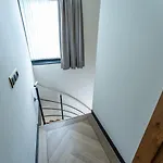 Cozy With New Shower Near Popodium 013 דירה *