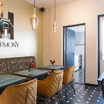 Apartmán Cozy With New Shower Near Popodium 013