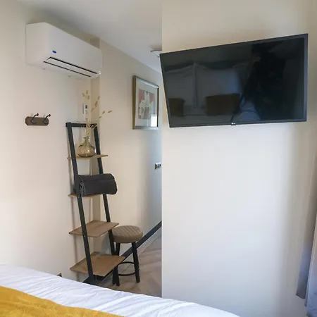 Cozy And Budget-Friendly Stay In Tilburg For 2 * Тилбург