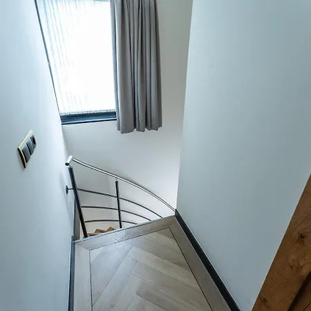 Cozy With New Shower Near Popodium 013 Apartamento *