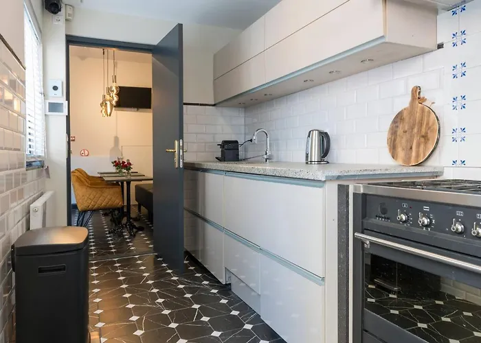 Cozy With New Shower Near Popodium 013 דירה טילבורג