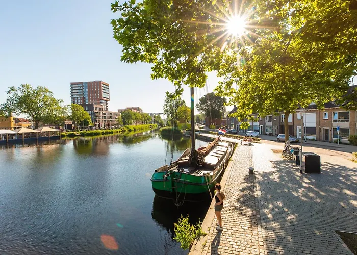 Cozy With New Shower Near Popodium 013 * טילבורג