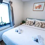 Апартаменты Cozy With New Shower Near Popodium 013 *
