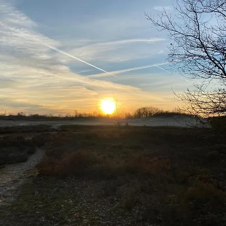 Cozy With New Shower Near Popodium 013 Апартаменты